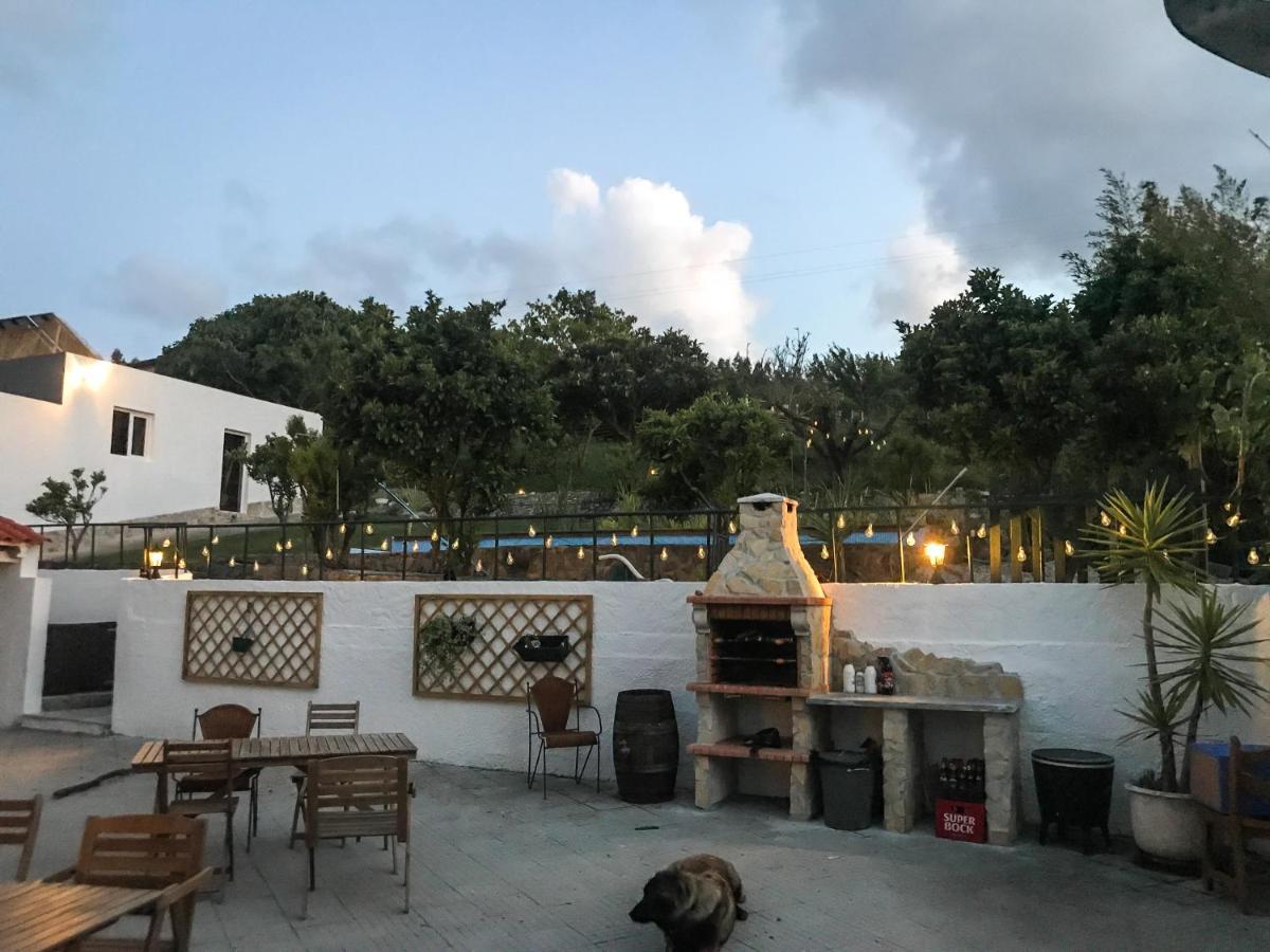The Far End Surf House - Surf & Yoga Holidays Lourinhã Extérieur photo