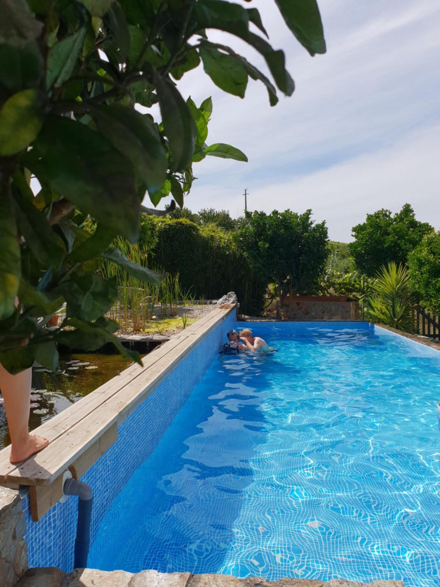 The Far End Surf House - Surf & Yoga Holidays Lourinhã Extérieur photo
