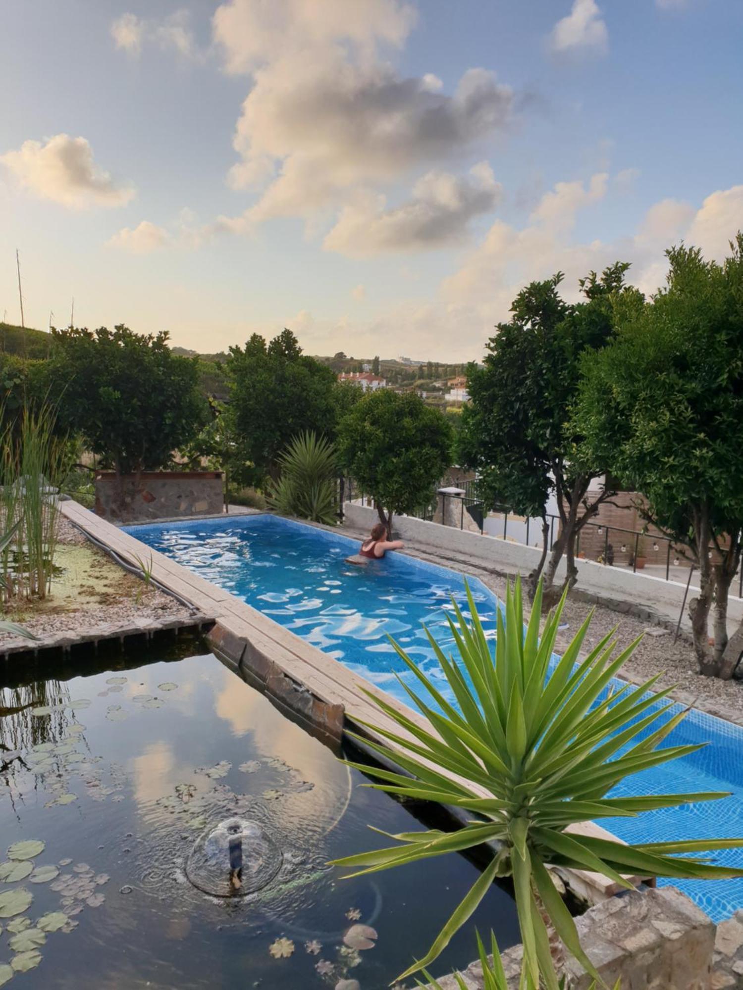 The Far End Surf House - Surf & Yoga Holidays Lourinhã Extérieur photo