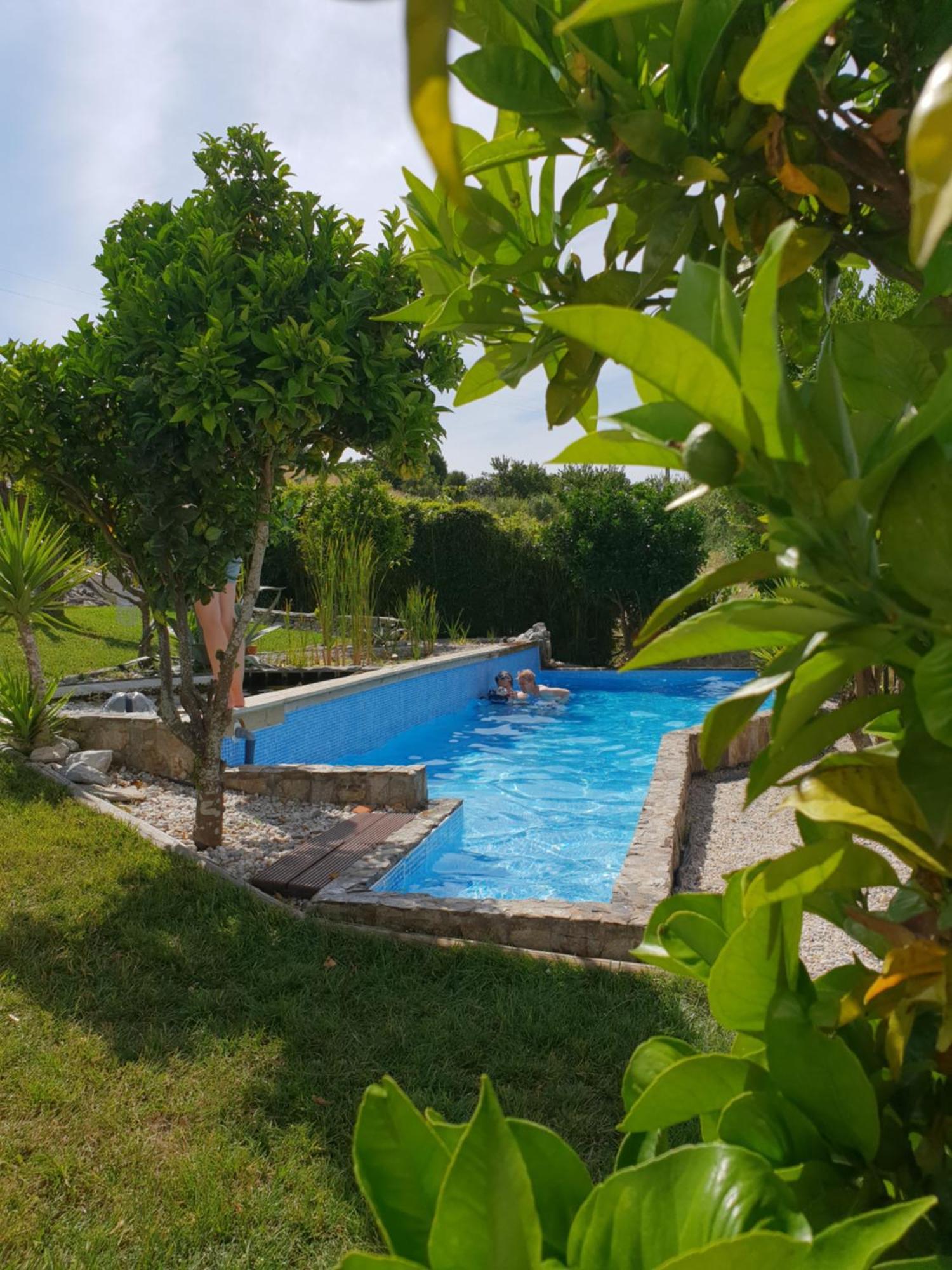 The Far End Surf House - Surf & Yoga Holidays Lourinhã Extérieur photo